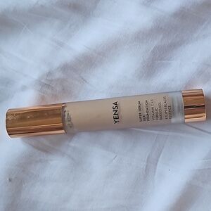 Yensa medium warm foundation